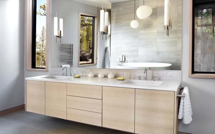 hanging bathroom cabinet